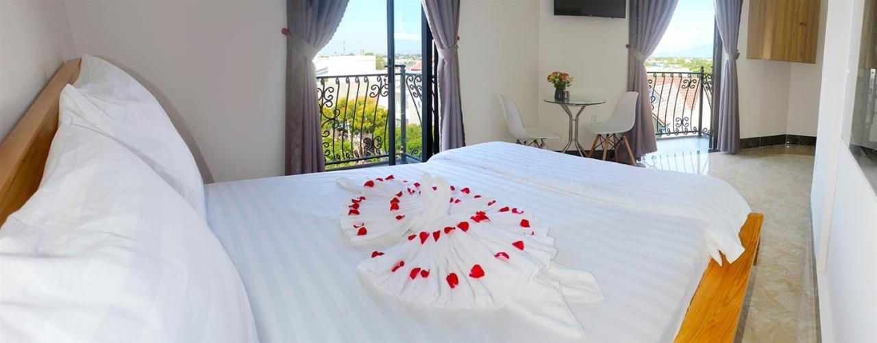 Aha Monaco Hotel Phan Thiết Eksteriør billede